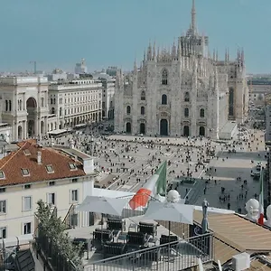 Daire Prestige Boutique - Piazza Duomo View 